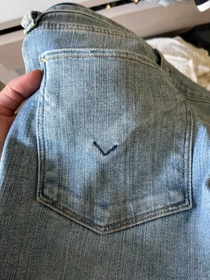 Hudson Jeans Distressed light wash Jeans thumbnail 6