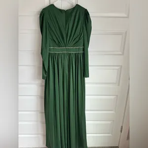 Mac Duggal 55702 Satin Puff Shoulder Rhinestone Encrusted Gown Green‎ 10 NEW thumbnail 9
