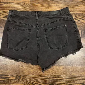 GARAGE Black High Rise Ripped Jean Shorts‎ Size 9 thumbnail 2