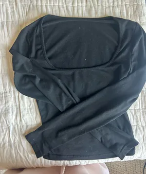 Plain black long sleeve thumbnail 1