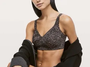 Lululemon Like Nothing Sports Bra Lacescape Spanish Rose Black Supportive Floral thumbnail 1