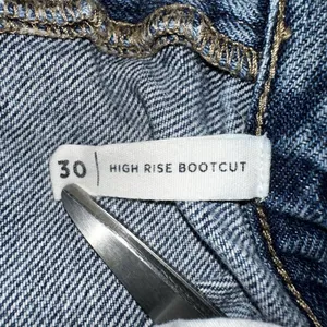 Pacsun High Rise‎ Bootcut Distressed Destroyed Faded Grunge Denim Jeans Size 30 thumbnail 6