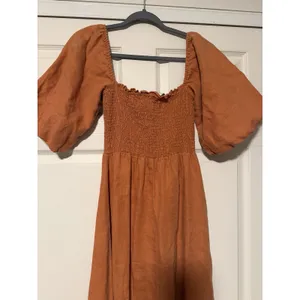 Turquoise Lane The Label Orange Linen Dress ASO Isabelle Mathers Summer Balloon thumbnail 3