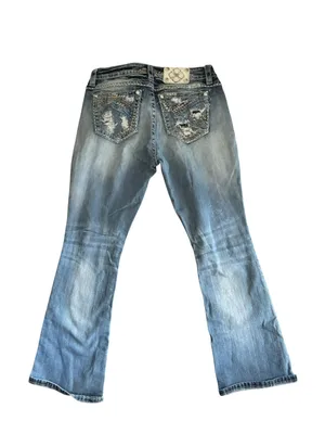 VTG Miss Me Mid~Rise Distressed Boot Cut Jean Sz 32 Embellished Embroidered Blue thumbnail 2