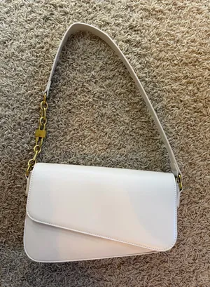 Shoulder bag White thumbnail 1