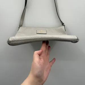 Kate Spade‎ Bag Bay Street Cora Pebbled Leather Beige Gray Crossbody thumbnail 8
