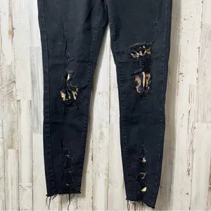 Judy Blue Black Leopard‎ Patch Mid Rise Skinny Fit Jeans Distressed Womens 11/30 thumbnail 2