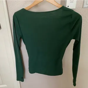 Hollister dark forest green ribbed long sleeve surplus wrap top blouse thumbnail 3