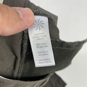Athleta Shorts Womens 30 Brown Bermuda Utility Nylon Spandex Pockets Zip Closure thumbnail 10