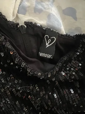 Windsor Dress Black Sequin Mini One-Shoulder thumbnail 4