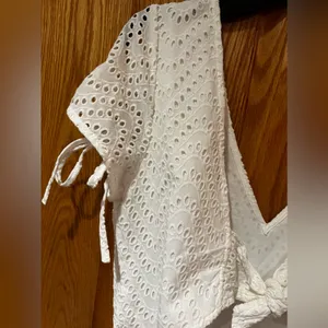 Express White Cotton Eyelet Open Tie Back Slit Sleeves Lined Romper Size‎ 4 thumbnail 15