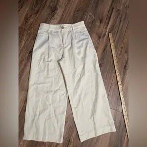 Vince Cropped Wide Leg Pleated Pants Cream Linen Blend Culotte Minimalist Size 6 thumbnail 7