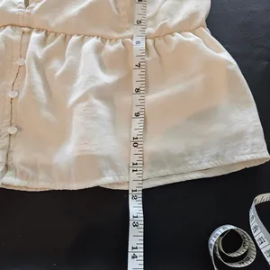American Eagle Cropped Ruffle Cami Woman’s Size Medium  thumbnail 6