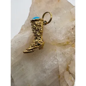 Vintage Avon Gold Tone Victorian High Button Boot Charm Turquoise Cabochon thumbnail 2