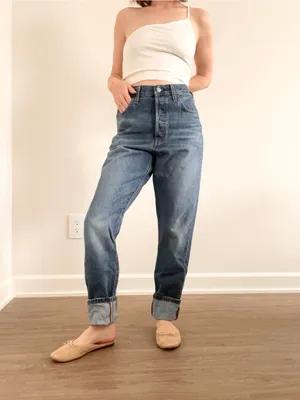 Levi’s Classic High-Waist Relaxed Women's Jeans in Blue thumbnail 2