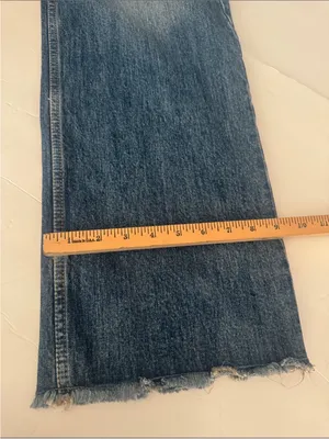 Zara Women's Wide Leg Raw Hem Jeans New No Tags Size 4 Medium Wash thumbnail 8