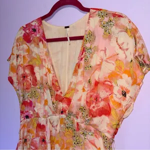 Free People Freddy Pink Floral Print Short Sleeve Tie Mini Dress S Babydoll Boho thumbnail 3