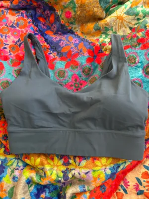 Lululemon Sports Bra thumbnail 2