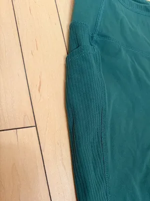 Mondetta World Outfitter Dark Green Ribbed Detail Bike Shorts Size Small thumbnail 2