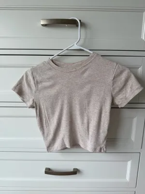 Hollister Short Sleeve Top thumbnail 3