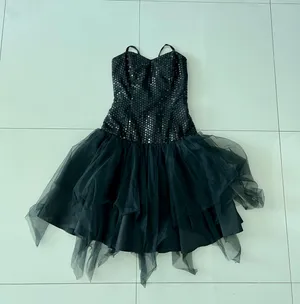 Little black tulle dress with sequins thumbnail 4