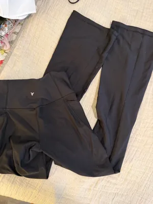 Old Navy Flare Leggings Black S thumbnail 1