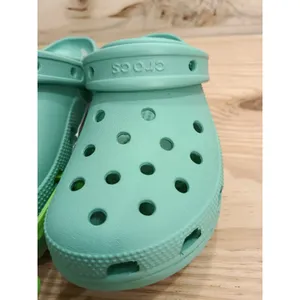 Crocs Classic Platform Clog Mint Green Womens Size 7 Chunky Slip On Shoes thumbnail 5