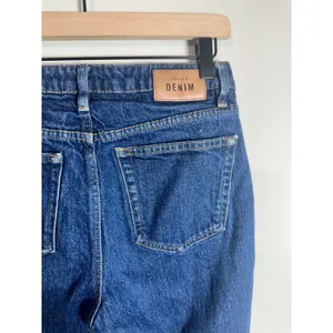 Sézane The Slim Parfait High Rise Straight Leg Jeans Indigo Blue Size 38 US 6 thumbnail 6