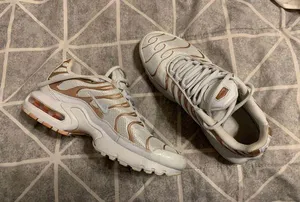 Nike Air Max Plus Premium thumbnail 2