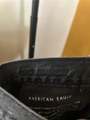 American‎ Eagle Hi-Rise Girlfriend Jeans Button Fly Charcoal Black Size 4 Short thumbnail 4