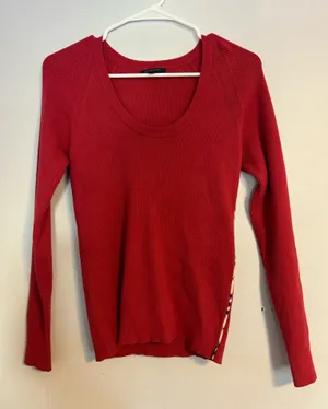 Burberry Red Top Original thumbnail 1