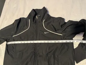 Nike women Black Windbreaker Jacket with White Piping size M thumbnail 10