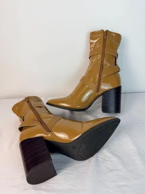 Bamboo Patent Leather Ankle Boots Women’s 7.5 Block Heel Buckle Strap Tan Brown thumbnail 8
