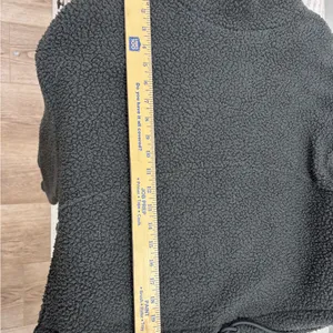 Old Navy Sherpa mock neck pullover thumbnail 3