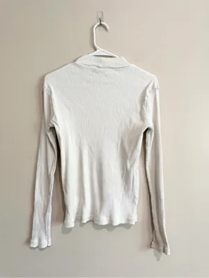 Uniqlo Ribbed Mock Neck Long-Sleeve Slim Fit Top in Off White Size Medium thumbnail 5
