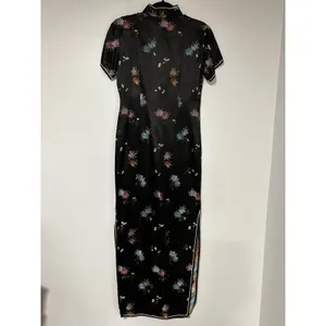 Vintage High Class Garments Black Satin Floral Brocade Cheongsam Qipao Dress 34 thumbnail 8