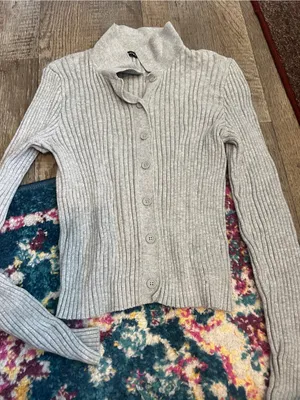 Brandy Melville Ribbed Button-Front Collared Sweater - Gray thumbnail 5