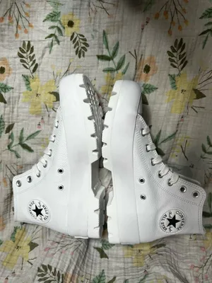 Converse CTAS Lugged Hi White Pebbled Leather High Top Platform Women’s Shoes thumbnail 3