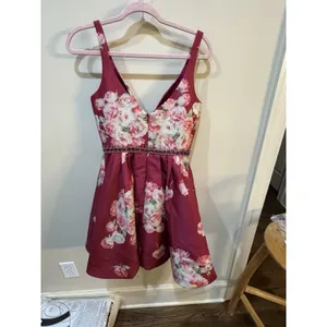 Sherri Hill Womens Wine/Burgundy Floral Cocktail Prom Dress Size 6 Rhinestone‎ thumbnail 7