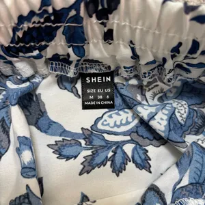 SHEIN Blue and White Floral Maxi Skirt thumbnail 4