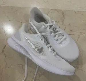 Nike Sneakers thumbnail 1