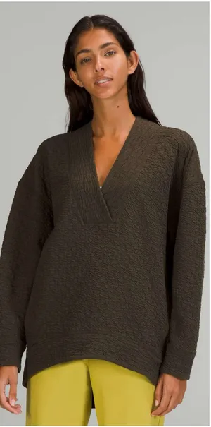 Lululemon Rippled V-Neck Pullover Dark Olive Green Size 12 Long Sleeve Top thumbnail 1