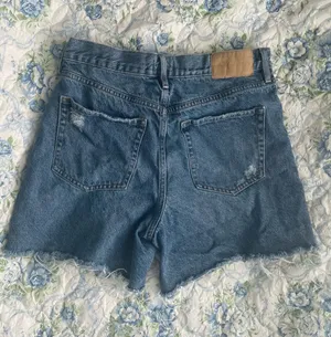 PacSun Baggy High-Waisted shorts thumbnail 2