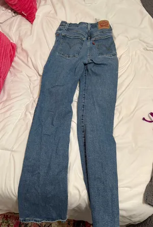 Levi’s Ribcage Bootcut Jeans thumbnail 3
