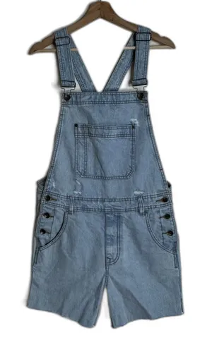 BDG Shortall Overalls Womens 30W Light Wash Denim Distressed‎ Raw Hem Shorts thumbnail 1