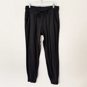 [Lululemon] Black On Track Jogger Pants Full Length High Rise Comfortable Sz 10 thumbnail 2