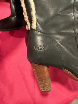 UGG Black Leather Heeled Lace-Up Boots with Cream Shearling Trim thumbnail 10