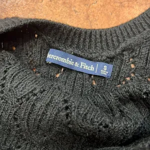 ‎Abercrombie & Fitch scoop back black sweater size S thumbnail 5
