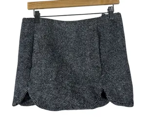 Armani Exchange Tweed Wool Blend Mini Skirt Black White Tulip Hem Size 6 thumbnail 1