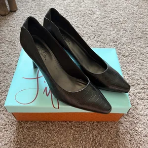 LifeStride Black Croc Pointed Toe Heels Size 8.5 thumbnail 2